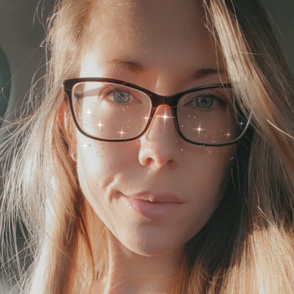 Meet your Posher, Lexie